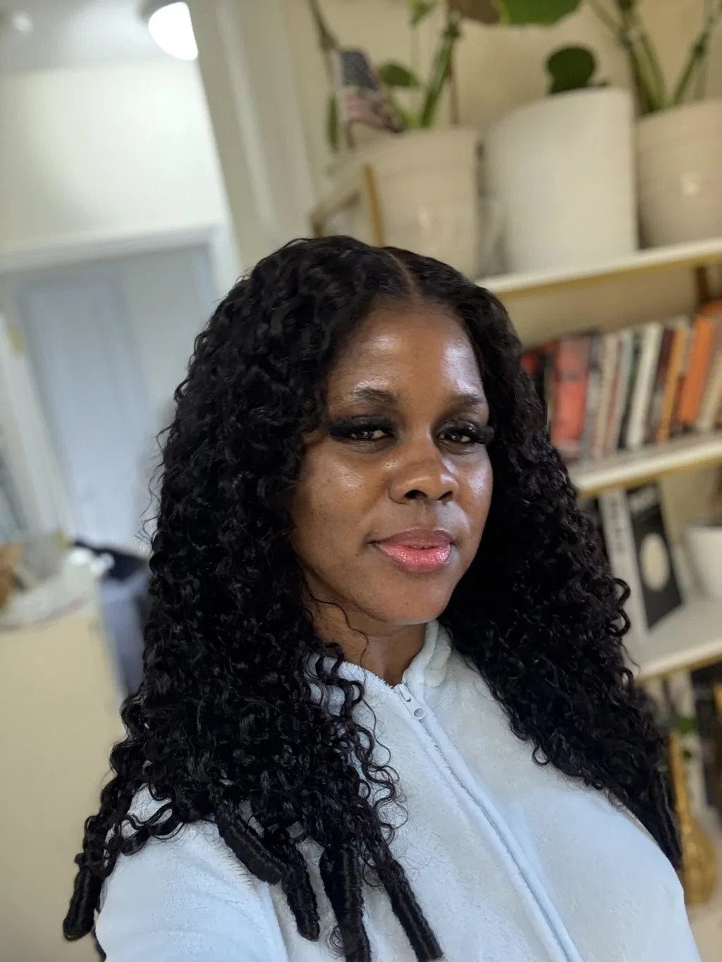 Softlife Hair customer wearing wig review photo from Latoya Carter