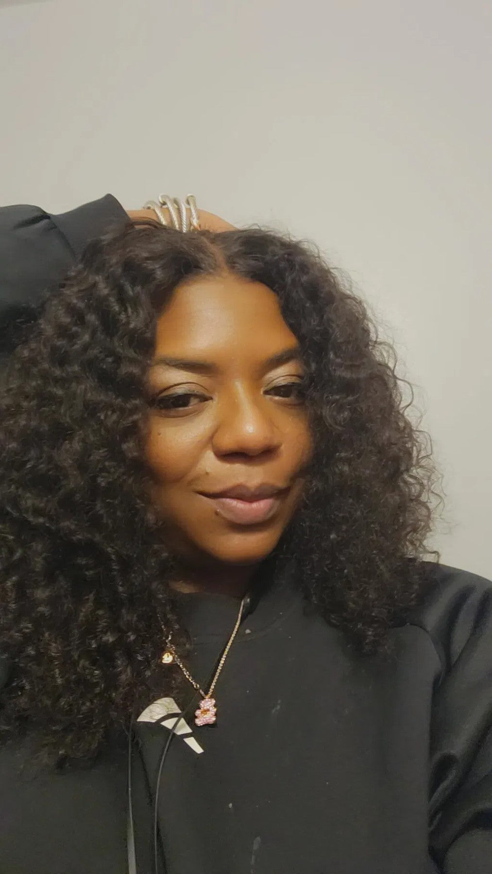 Softlife Hair customer wearing wig review photo from Rochelle Davis